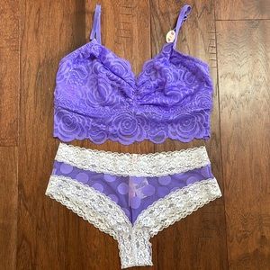 VS PINK Bralette Set